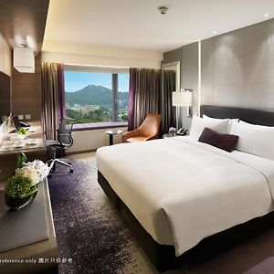 Plaza Superior Room